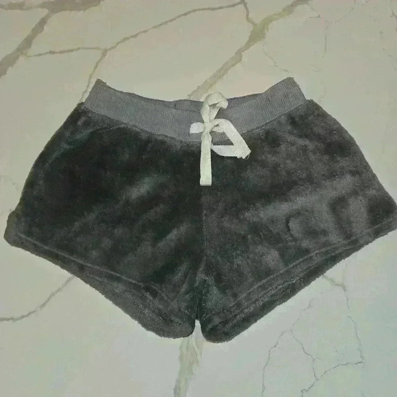 Justice Girls Plush Leisure Shorts Gray Size 6/7 - Picture 2 of 4